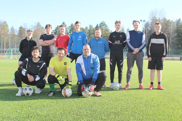 Yli 15-vuotiaita toivotaan mukaan – Sievin Sisun jalkapallon edustusjoukkue aloitti pitkän tauon jälkeen
