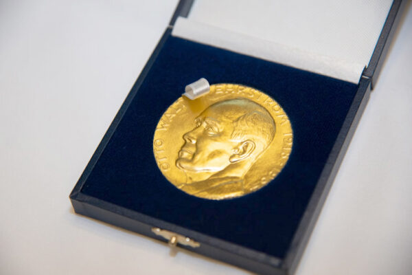 Sieviläisiä tuottajia palkittiin Walter Ehrström-mitaleilla