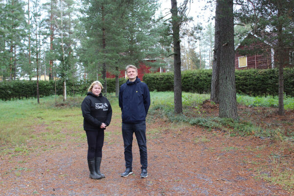 Seurakunta kuulutti hoitamattomat haudat ja suunnittelee muistolehdon perustamista